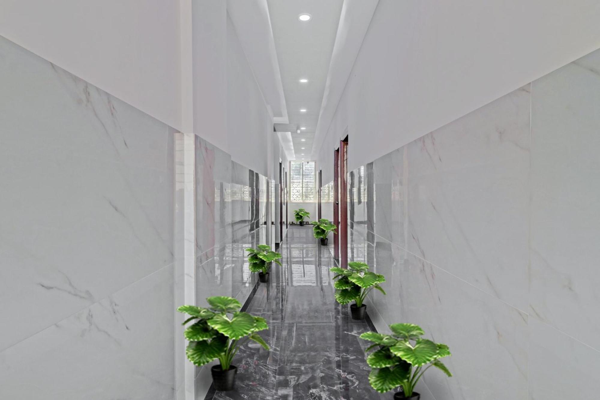 Hotel O Nra Residency Бангалор Екстериор снимка