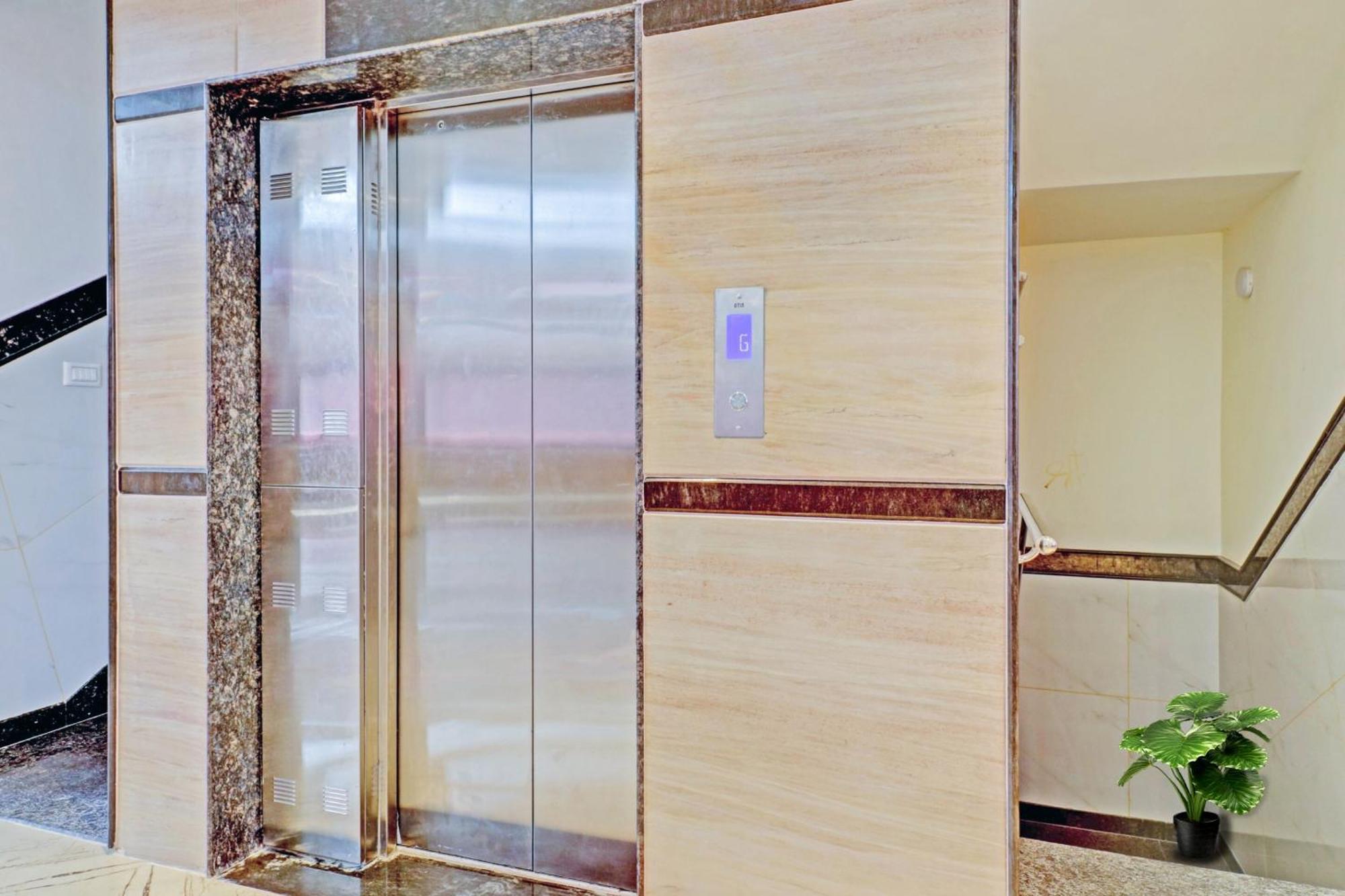 Hotel O Nra Residency Бангалор Екстериор снимка